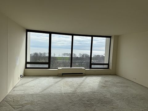 Tiny photo for 5445 N Sheridan Road #1104, Chicago, IL 60640 (MLS # 12609501)