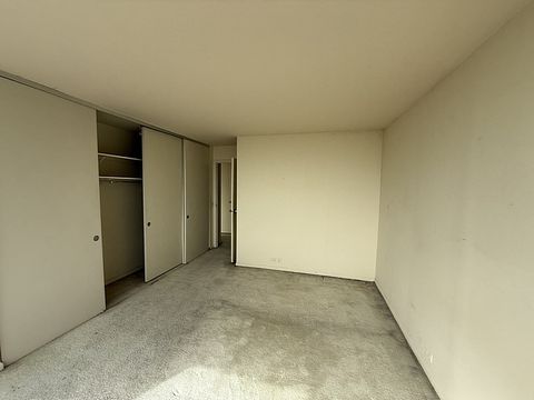 Tiny photo for 5445 N Sheridan Road #1104, Chicago, IL 60640 (MLS # 12609501)