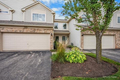 Photo of 289 Nicole Drive #B, South Elgin, IL 60177 (MLS # 12785405)