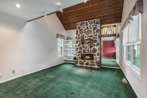 Tiny photo for 732 Chandler Road #732, Gurnee, IL 60031 (MLS # 12721714)