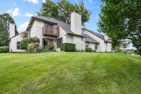 Tiny photo for 732 Chandler Road #732, Gurnee, IL 60031 (MLS # 12721714)