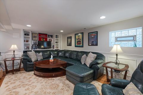 Tiny photo for 5404 N Natoma Avenue, Chicago, IL 60656 (MLS # 12514008)