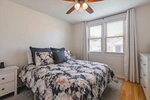 Tiny photo for 5404 N Natoma Avenue, Chicago, IL 60656 (MLS # 12514008)