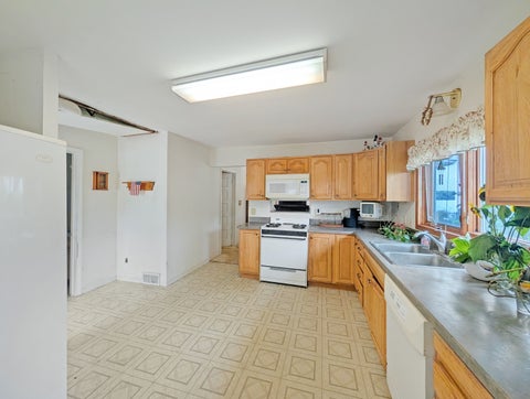 Tiny photo for 58 N Lake Avenue, Fox Lake, IL 60020 (MLS # 12769775)