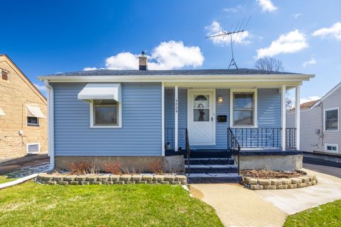 Photo of 3229 Sangamon Street, Steger, IL 60475 (MLS # 12576572)