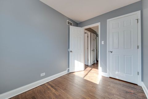 Tiny photo for 9463 Niles Center Road #E, Skokie, IL 60076 (MLS # 12544608)