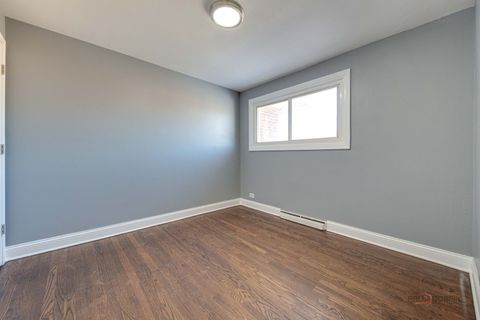 Tiny photo for 9463 Niles Center Road #E, Skokie, IL 60076 (MLS # 12544608)