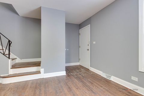 Tiny photo for 9463 Niles Center Road #E, Skokie, IL 60076 (MLS # 12544608)