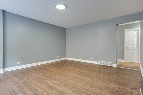 Tiny photo for 9463 Niles Center Road #E, Skokie, IL 60076 (MLS # 12544608)