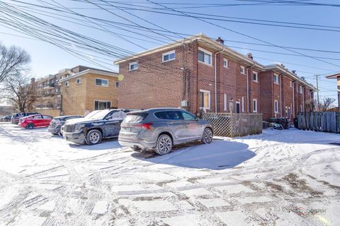 Tiny photo for 9463 Niles Center Road #E, Skokie, IL 60076 (MLS # 12544608)