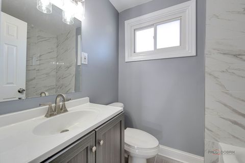 Tiny photo for 9463 Niles Center Road #E, Skokie, IL 60076 (MLS # 12544608)