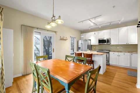 Tiny photo for 3806 W Devon Avenue, Lincolnwood, IL 60712 (MLS # 12526736)