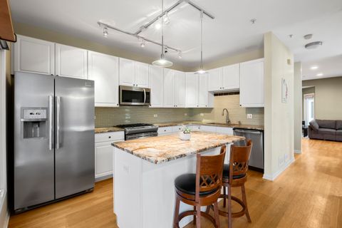 Tiny photo for 3806 W Devon Avenue, Lincolnwood, IL 60712 (MLS # 12526736)