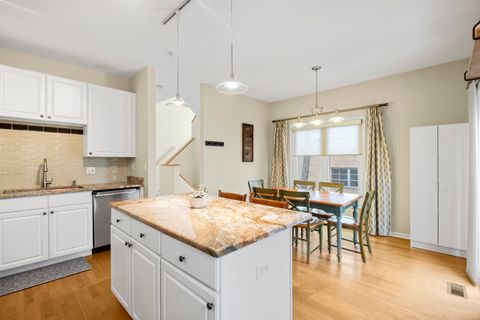 Tiny photo for 3806 W Devon Avenue, Lincolnwood, IL 60712 (MLS # 12526736)