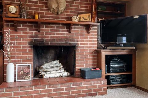 Tiny photo for 6408 N 1st Street, Loves Park, IL 61111 (MLS # 12525177)