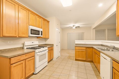 Tiny photo for 1463 Yellowstone Drive, Streamwood, IL 60107 (MLS # 12483737)