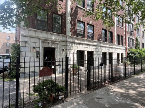 Photo of 5135 S Kenwood Avenue #406, Chicago, IL 60615 (MLS # 12761128)