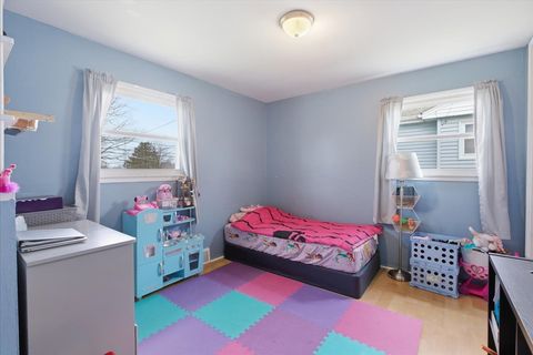 Tiny photo for 270 Ridge Avenue, Crystal Lake, IL 60014 (MLS # 12593195)