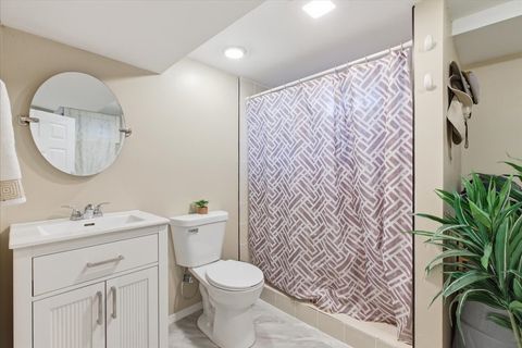 Tiny photo for 270 Ridge Avenue, Crystal Lake, IL 60014 (MLS # 12593195)