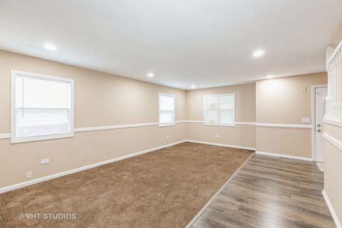 Tiny photo for 59 E 137th Street, Riverdale, IL 60827 (MLS # 11955281)