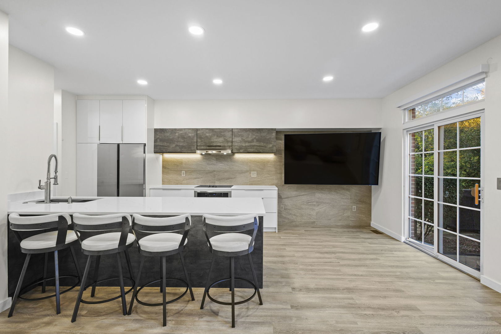 16530 Willow Walk Drive