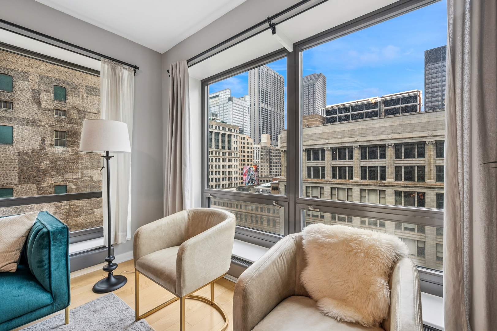 130 N GARLAND Court 1608