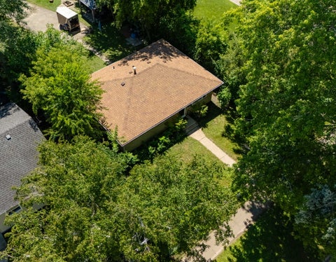 Tiny photo for 2207 Carmel Boulevard, Zion, IL 60099 (MLS # 12719414)