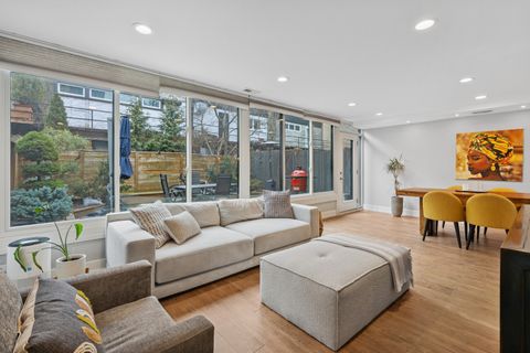 Tiny photo for 2906 N Sheridan Road, Chicago, IL 60657 (MLS # 12571695)