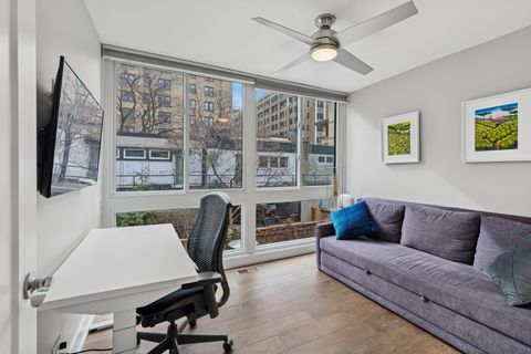 Tiny photo for 2906 N Sheridan Road, Chicago, IL 60657 (MLS # 12571695)