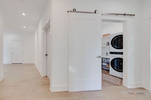 Tiny photo for 19 Marina Drive, Des Plaines, IL 60016 (MLS # 12600381)