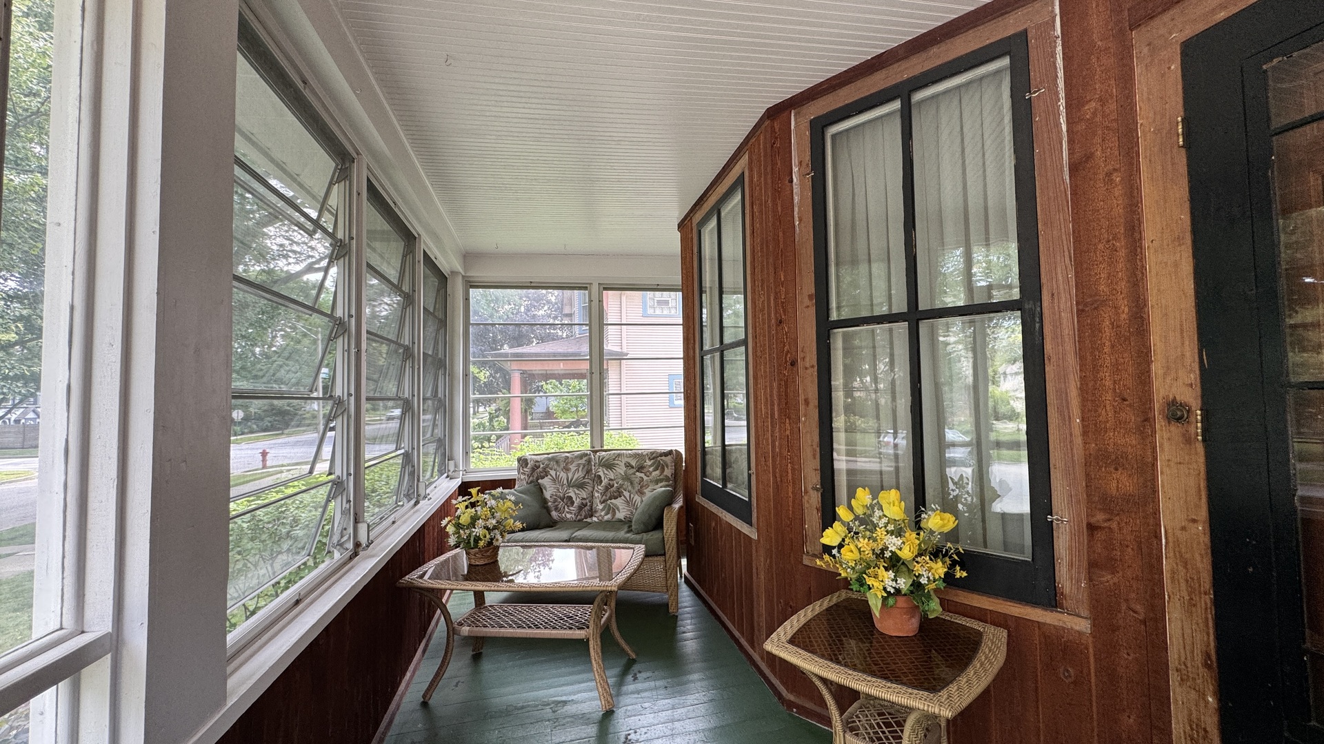 707 Woodbine Avenue