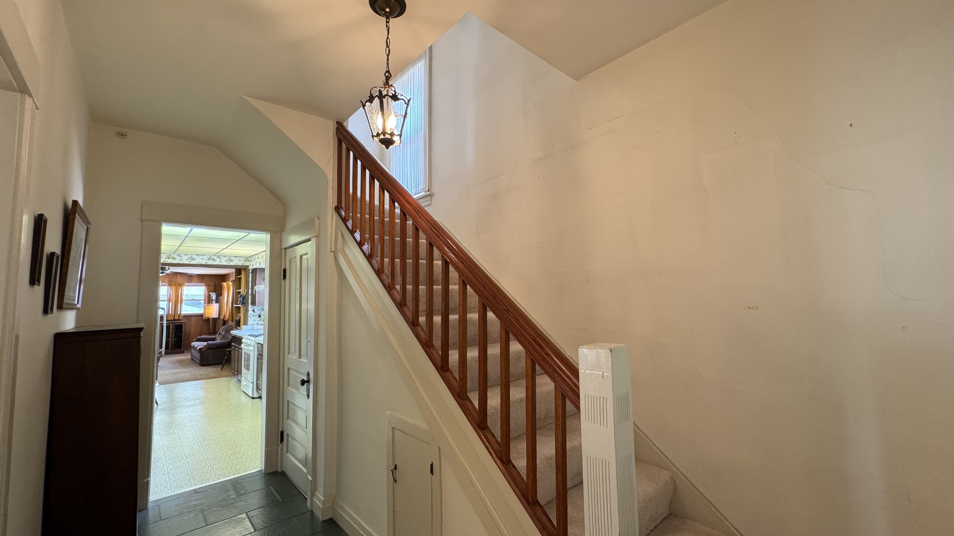 707 Woodbine Avenue