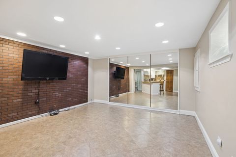 Tiny photo for 1035 Yamma Ridge, New Lenox, IL 60451 (MLS # 12592403)