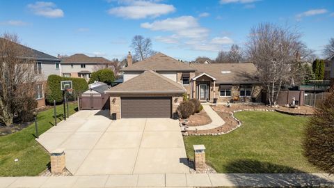Photo of 1035 Yamma Ridge, New Lenox, IL 60451 (MLS # 12592403)