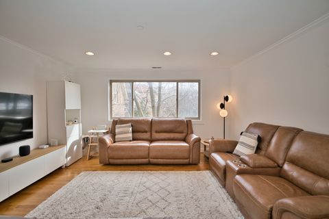 Tiny photo for 1314 Main Street #2D, Evanston, IL 60202 (MLS # 12577796)
