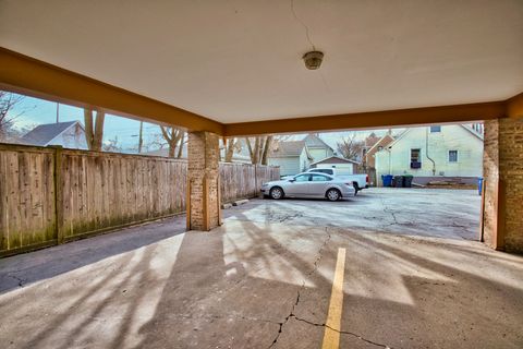 Tiny photo for 1314 Main Street #2D, Evanston, IL 60202 (MLS # 12577796)