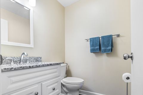 Tiny photo for 737 W Happfield Drive, Arlington Heights, IL 60004 (MLS # 12517032)