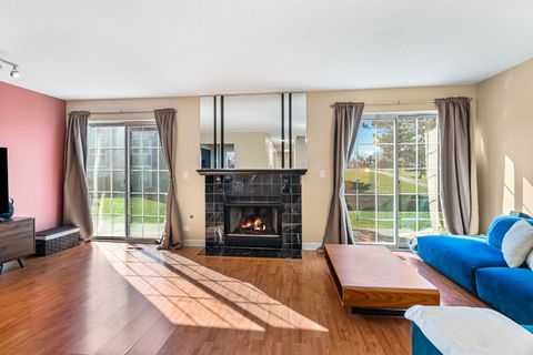 Tiny photo for 737 W Happfield Drive, Arlington Heights, IL 60004 (MLS # 12517032)