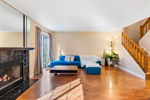 Tiny photo for 737 W Happfield Drive, Arlington Heights, IL 60004 (MLS # 12517032)