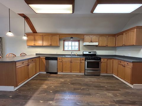 Tiny photo for 209 8th Avenue, Mendota, IL 61342 (MLS # 12584331)