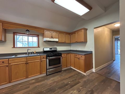 Tiny photo for 209 8th Avenue, Mendota, IL 61342 (MLS # 12584331)