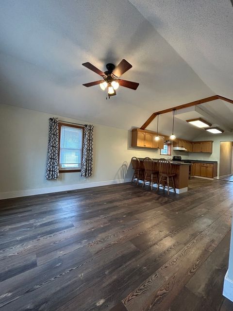 Tiny photo for 209 8th Avenue, Mendota, IL 61342 (MLS # 12584331)