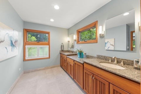 Tiny photo for 27W118 Cove Lane, Warrenville, IL 60555 (MLS # 12754831)