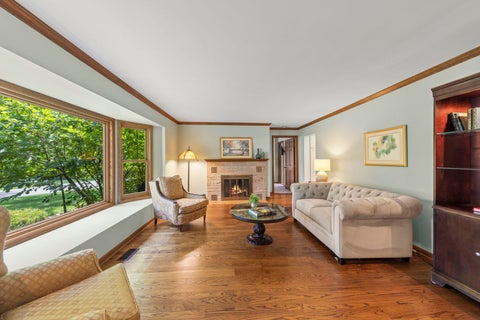 Tiny photo for 27W118 Cove Lane, Warrenville, IL 60555 (MLS # 12754831)