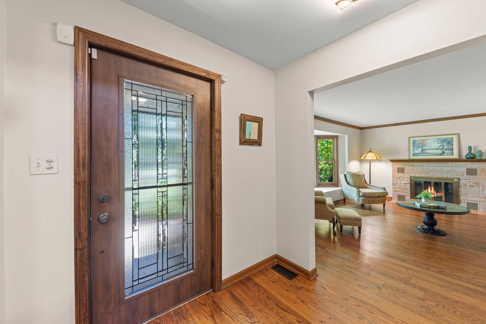 27W118 Cove Lane