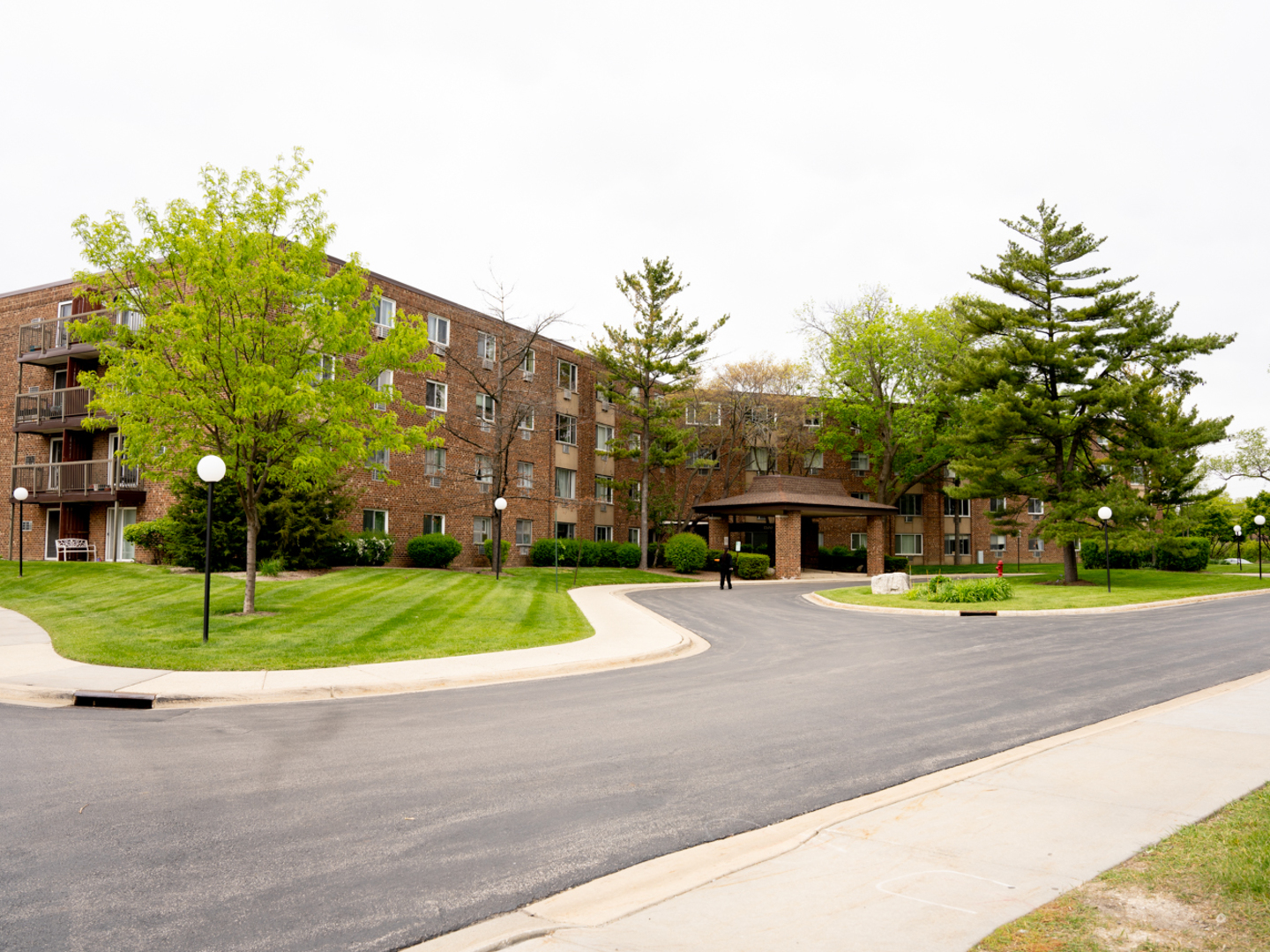 1500 Robin Circle 420