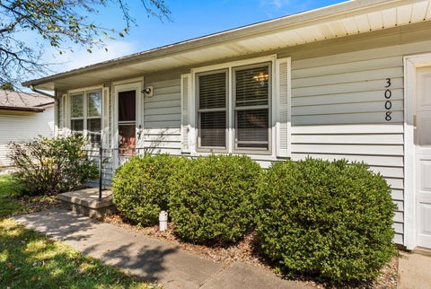 Tiny photo for 3008 Ladue Drive, Champaign, IL 61822 (MLS # 12751994)
