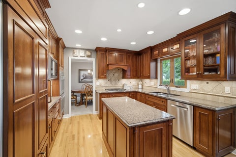 Tiny photo for 1410 E Eton Drive, Arlington Heights, IL 60004 (MLS # 12756991)