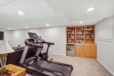 Tiny photo for 1410 E Eton Drive, Arlington Heights, IL 60004 (MLS # 12756991)