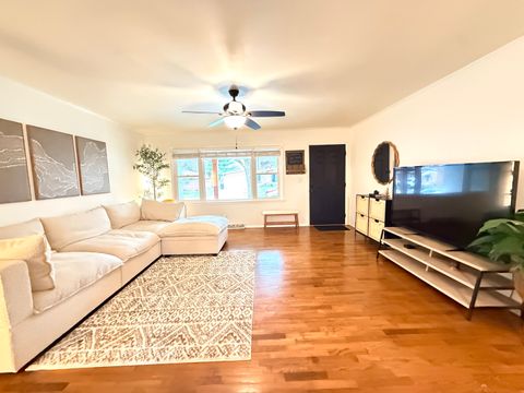 Tiny photo for 400 S Orchard Drive, Carbondale, IL 62901 (MLS # 12587923)